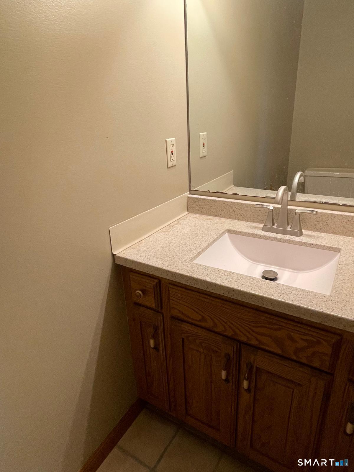 54 Ivy Lane South Windsor CT 06074