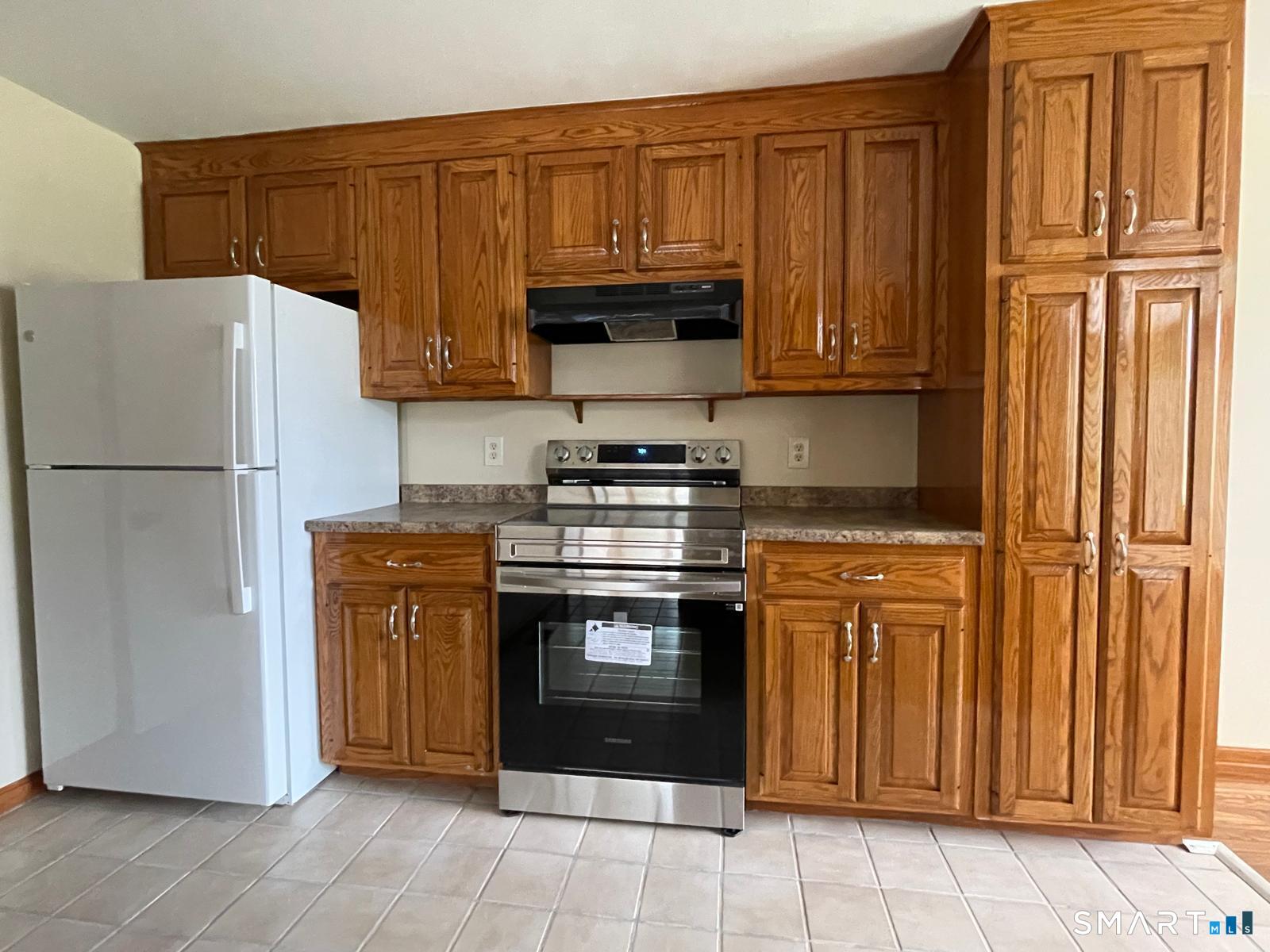 54 Ivy Lane South Windsor CT 06074