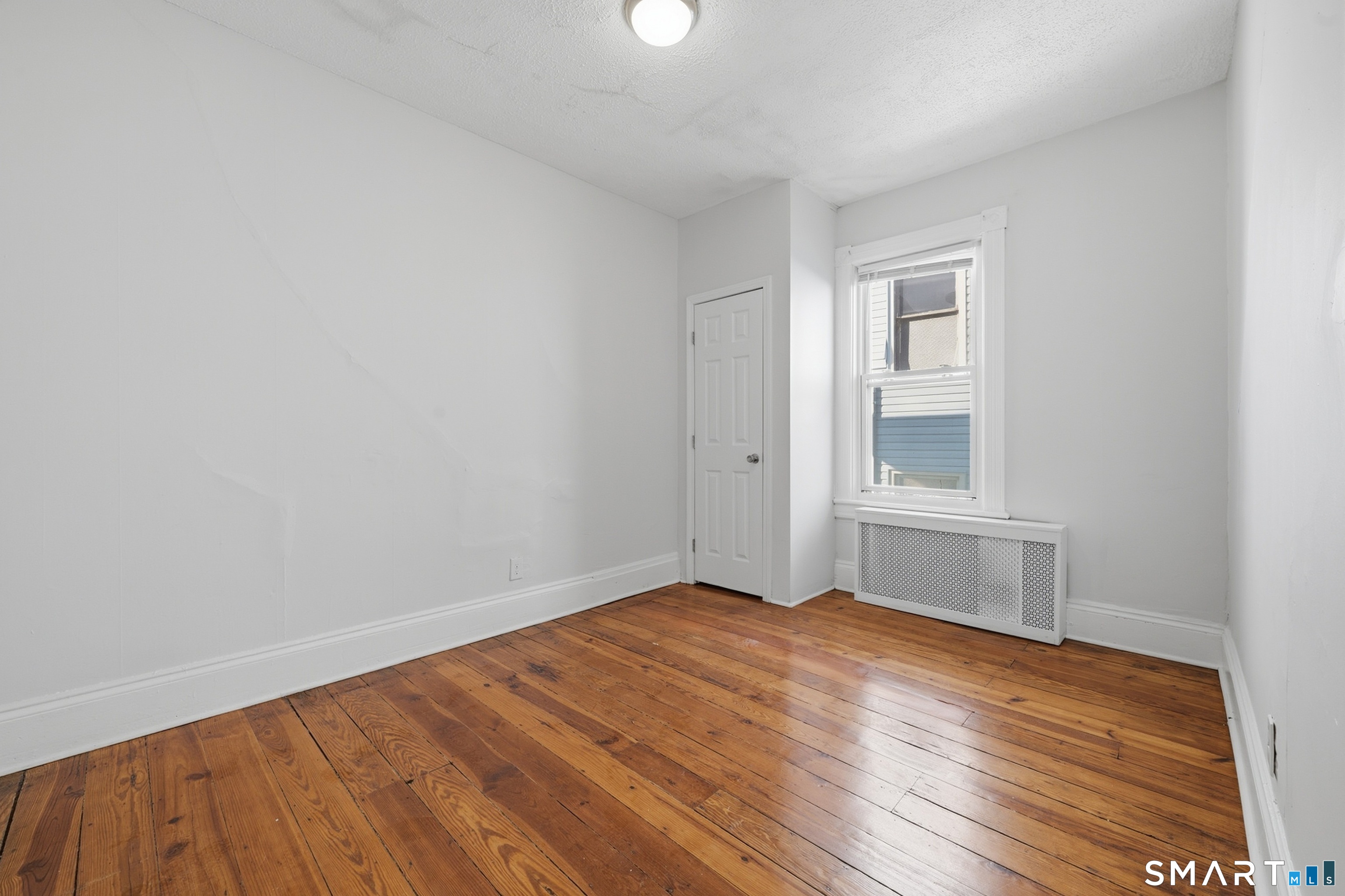 394 Gregory Street Bridgeport CT 06604