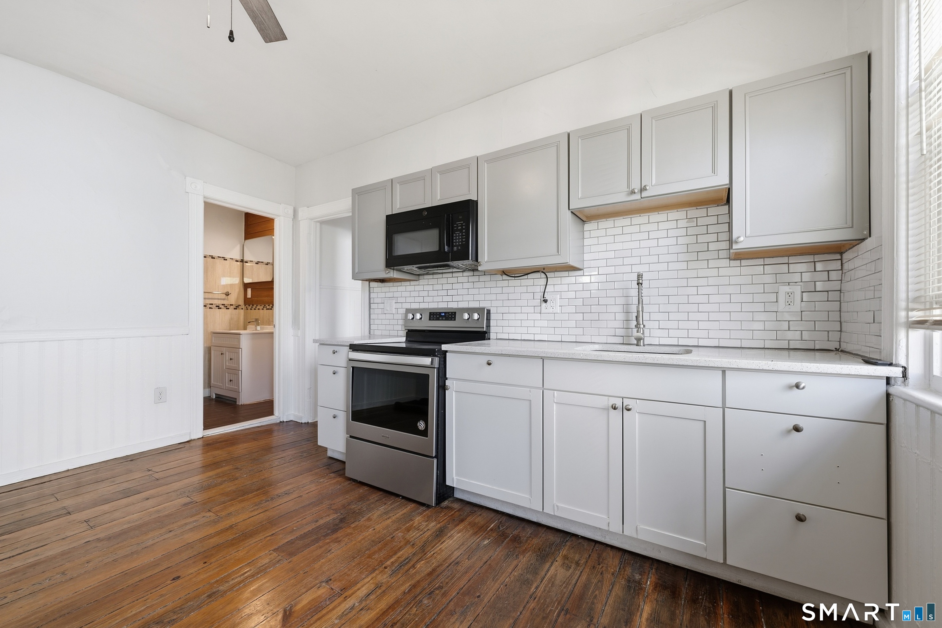 394 Gregory Street Bridgeport CT 06604