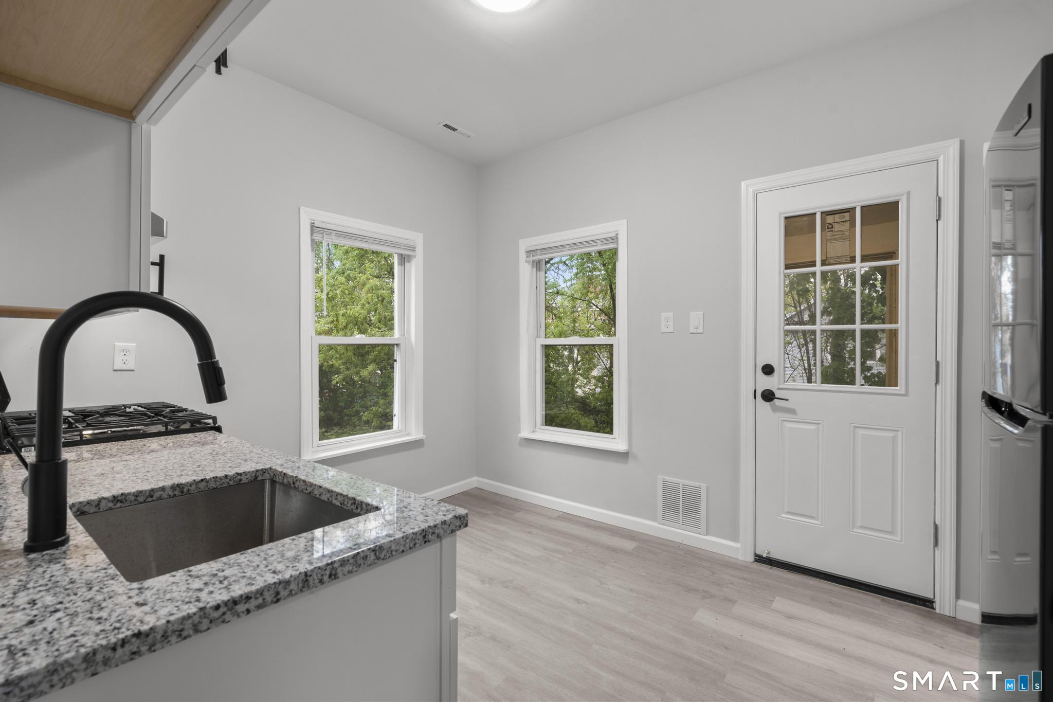 20 Waverly Street New Haven CT 06511