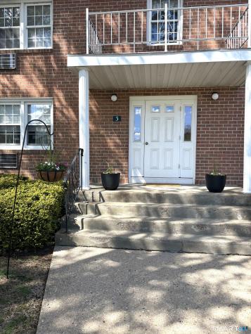 1250 Farmington Avenue Farmington CT 06032