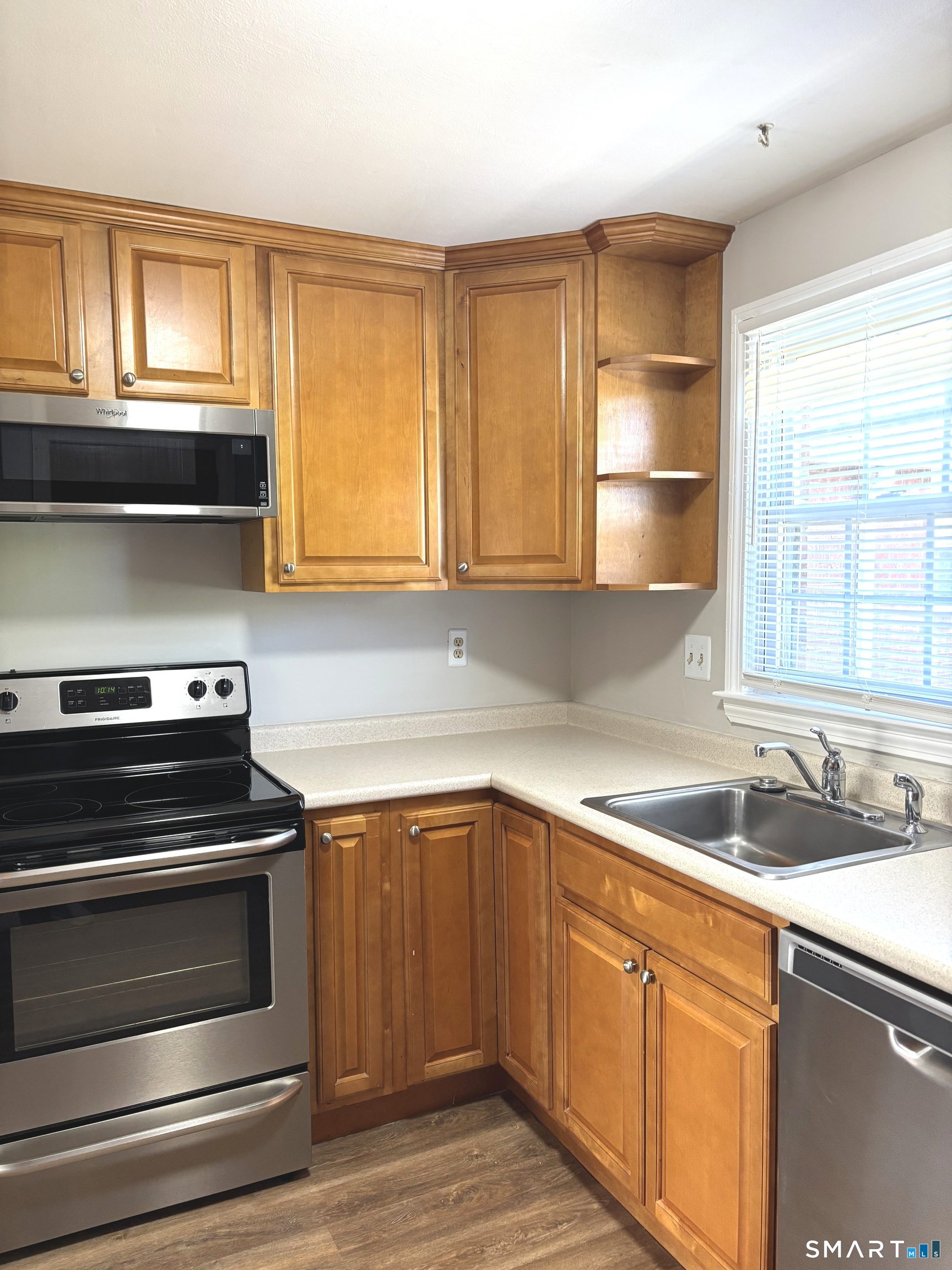 1250 Farmington Avenue Farmington CT 06032