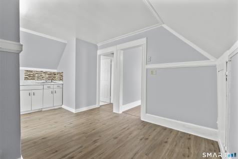 48-50 Park Terrace Bridgeport CT 06604