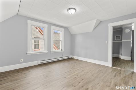 48-50 Park Terrace Bridgeport CT 06604