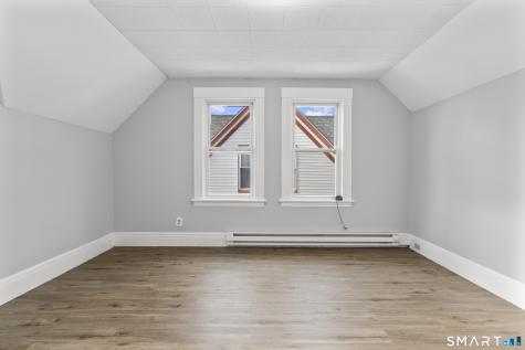 48-50 Park Terrace Bridgeport CT 06604