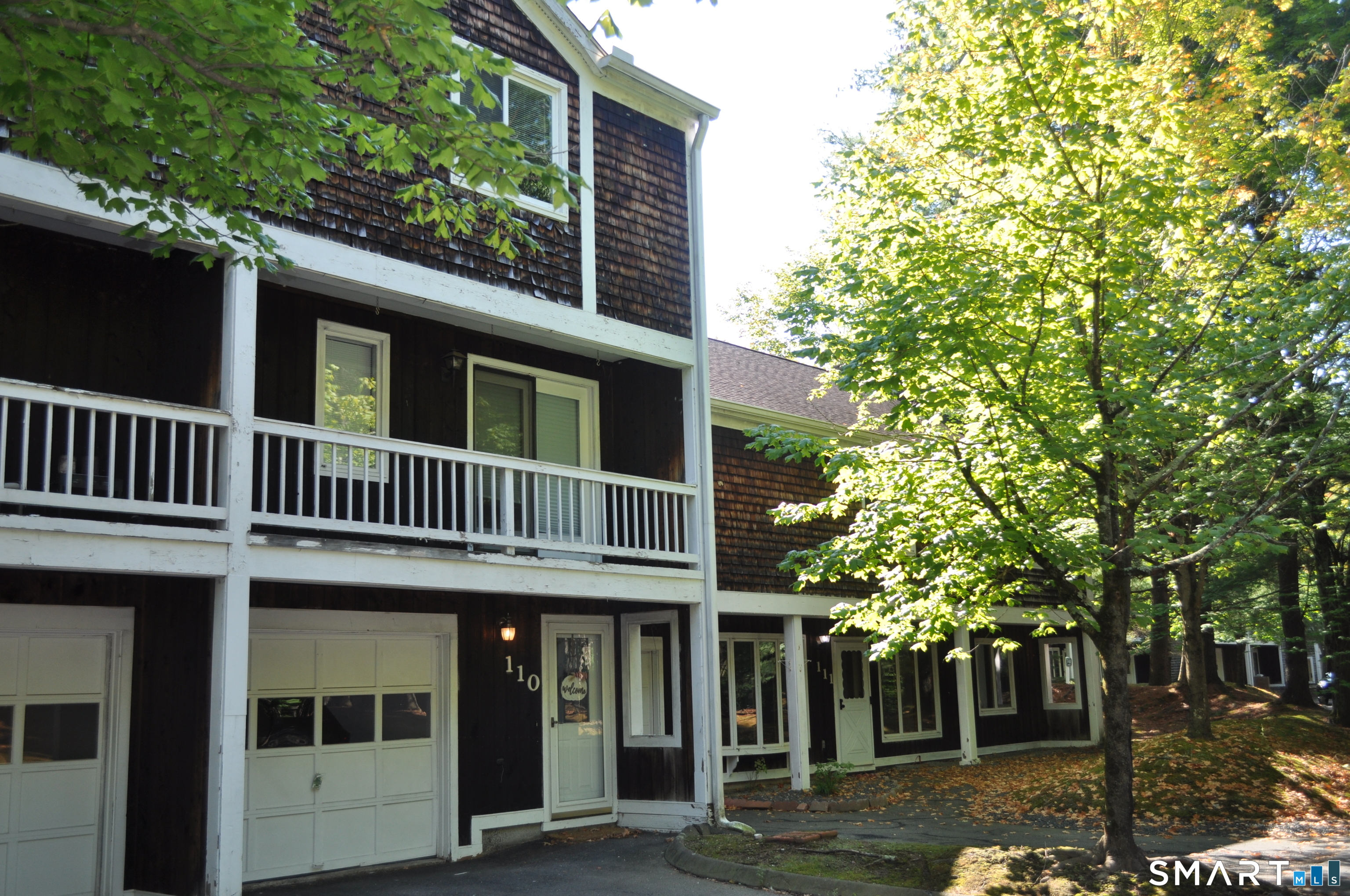 110 Songbird Lane Farmington CT 06032