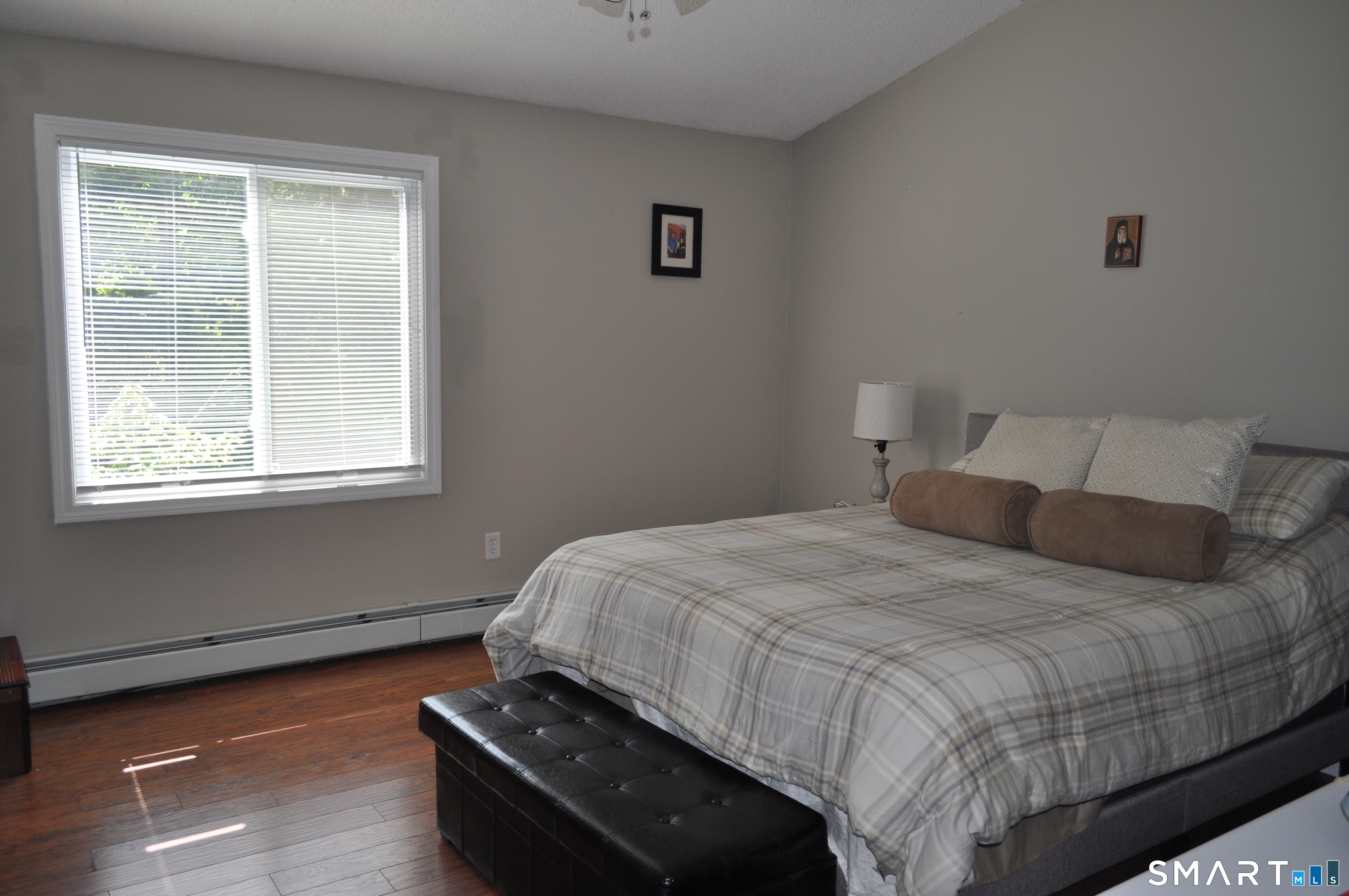 110 Songbird Lane Farmington CT 06032