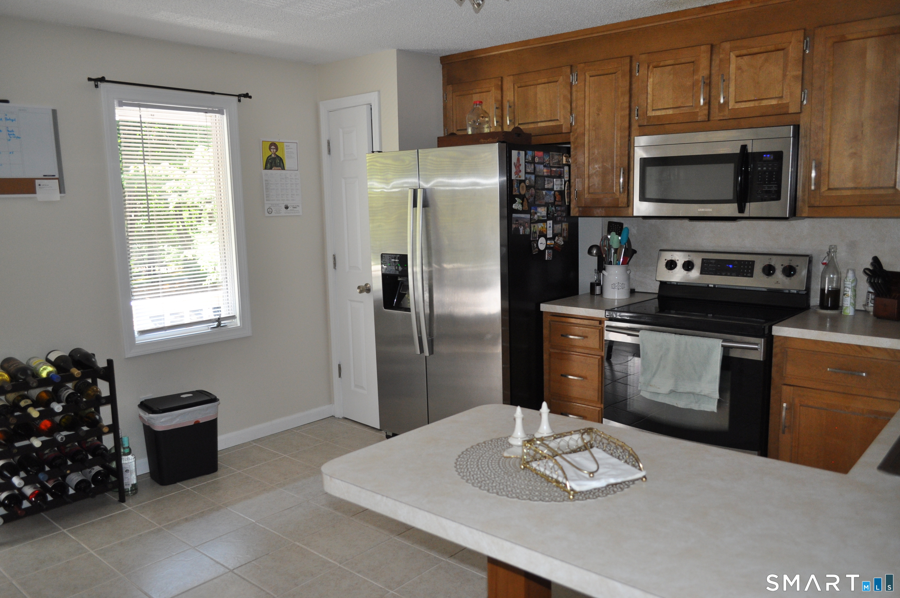 110 Songbird Lane Farmington CT 06032