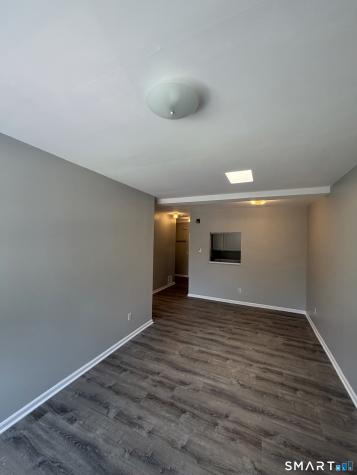 1064 Poquonnock Road Groton CT 06340