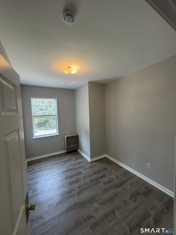 1064 Poquonnock Road Groton CT 06340