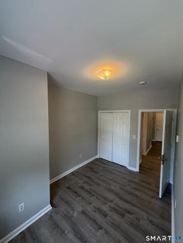 1064 Poquonnock Road Groton CT 06340