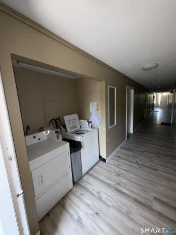 1064 Poquonnock Road Groton CT 06340