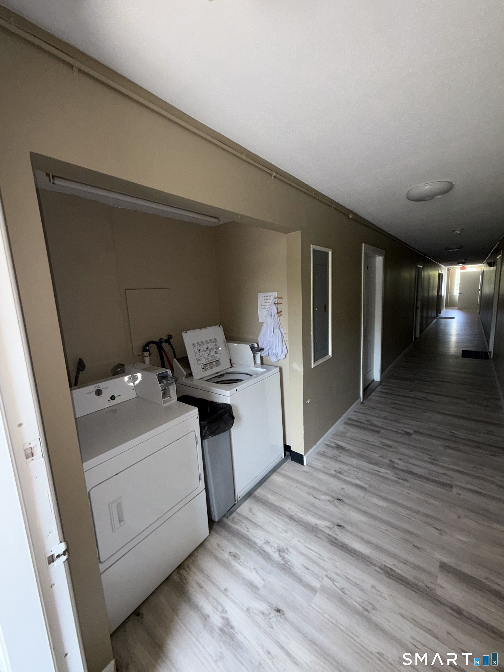 1064 Poquonnock Road Groton CT 06340