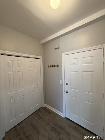 1064 Poquonnock Road Groton CT 06340