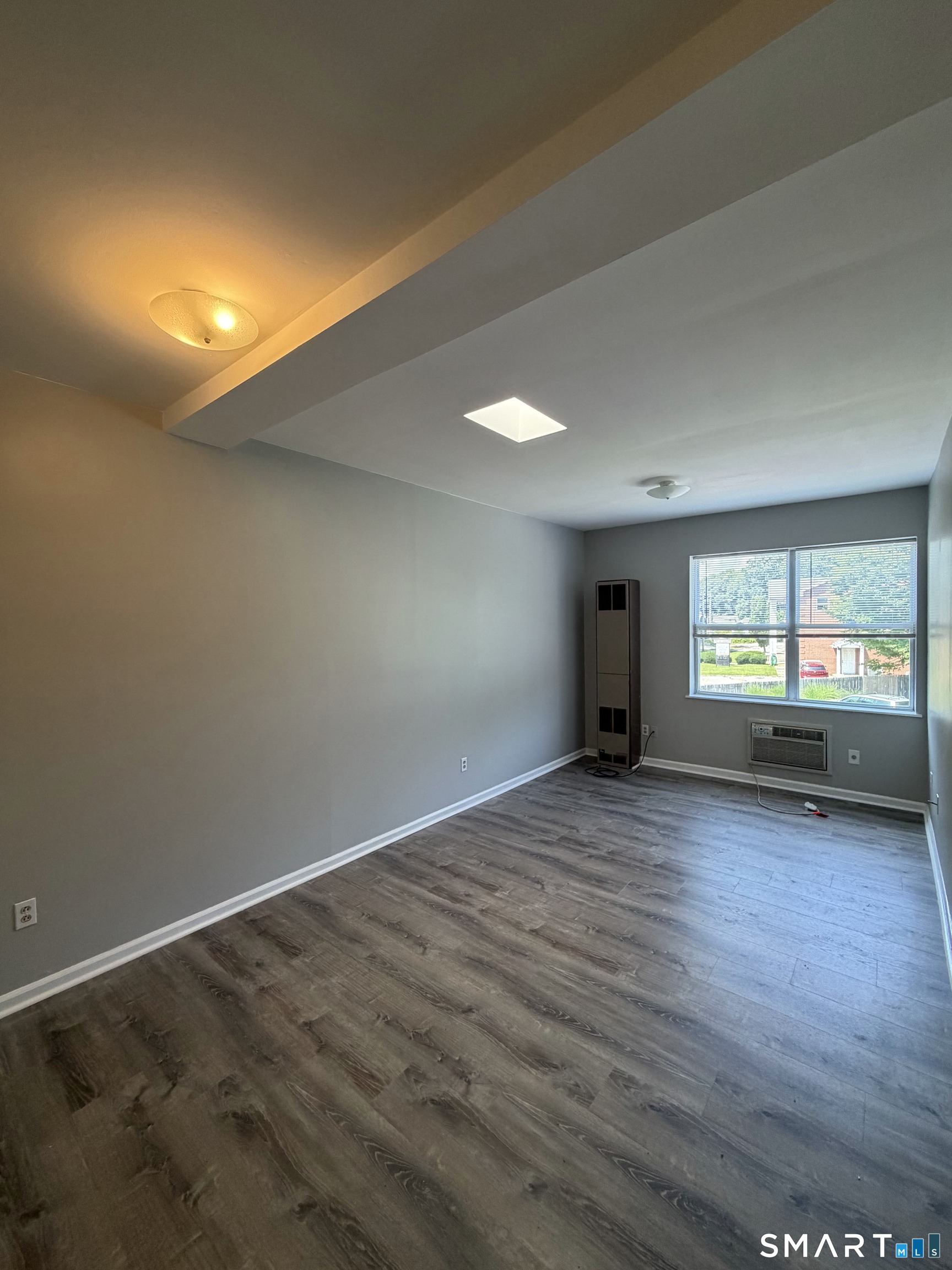1064 Poquonnock Road Groton CT 06340