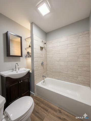 43 Farren Avenue New Haven CT 06513