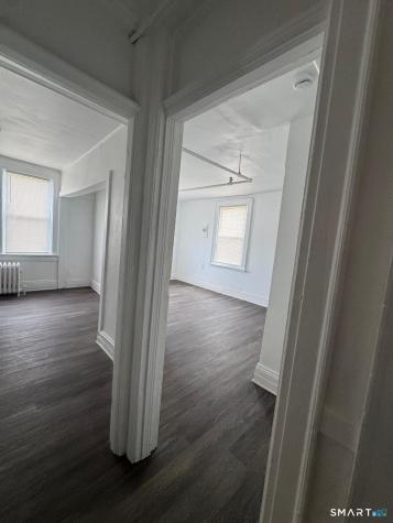 86 Pequonnock Street Bridgeport CT 06604