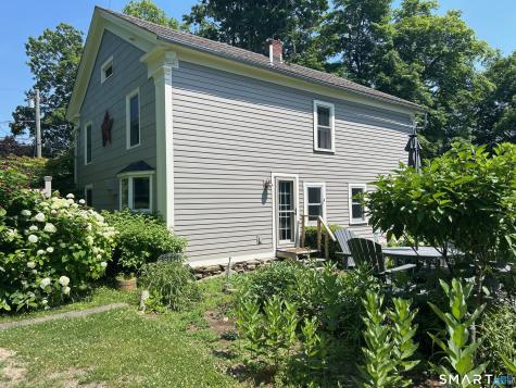 163 East Street Sharon CT 06069