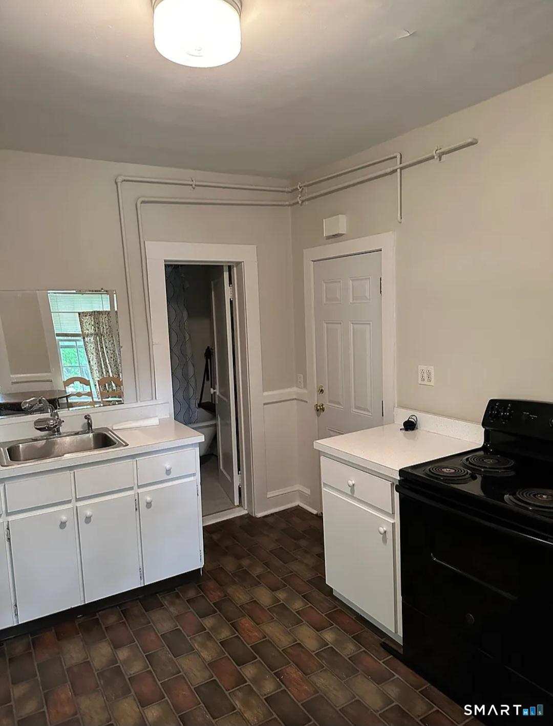 178 Peach Orchard Road Waterbury CT 06706