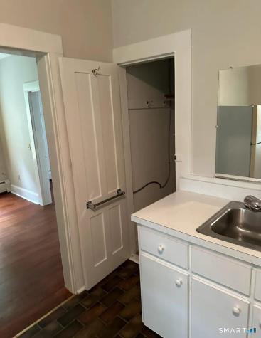 178 Peach Orchard Road Waterbury CT 06706