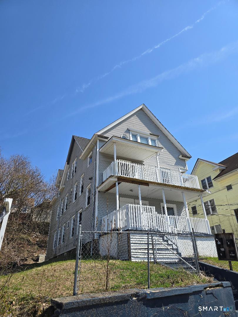 154 Plaza Avenue Waterbury CT 06710
