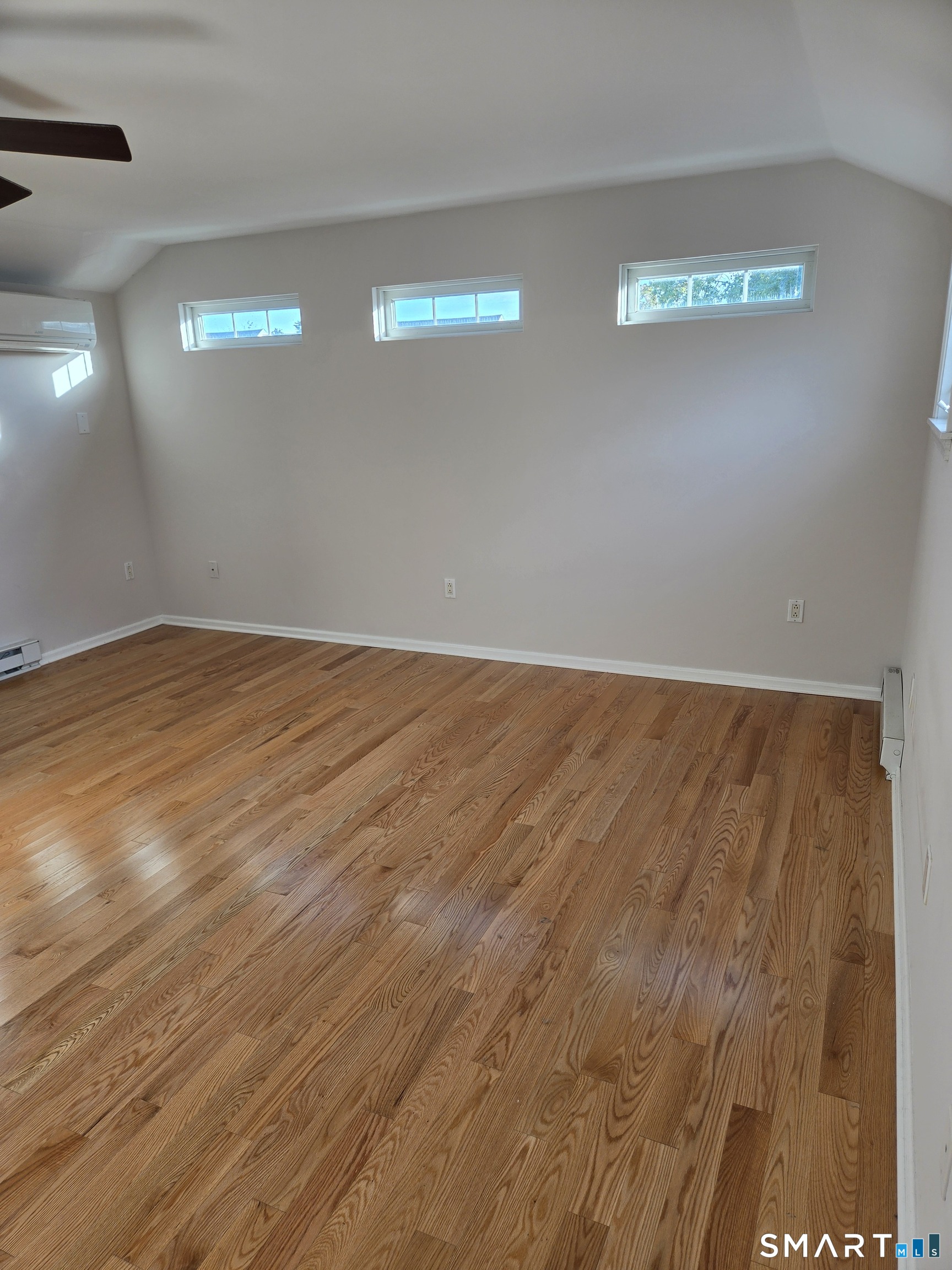 35 1/2 Lafayette Street Norwich CT 06360