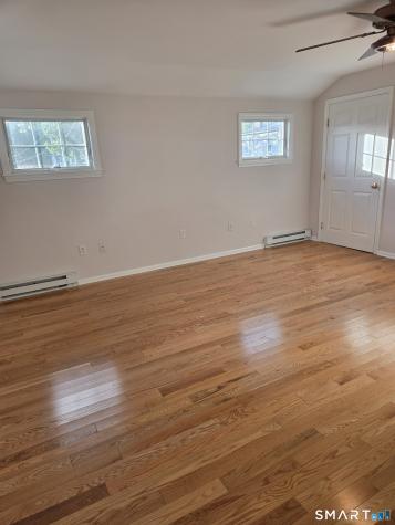 35 1/2 Lafayette Street Norwich CT 06360
