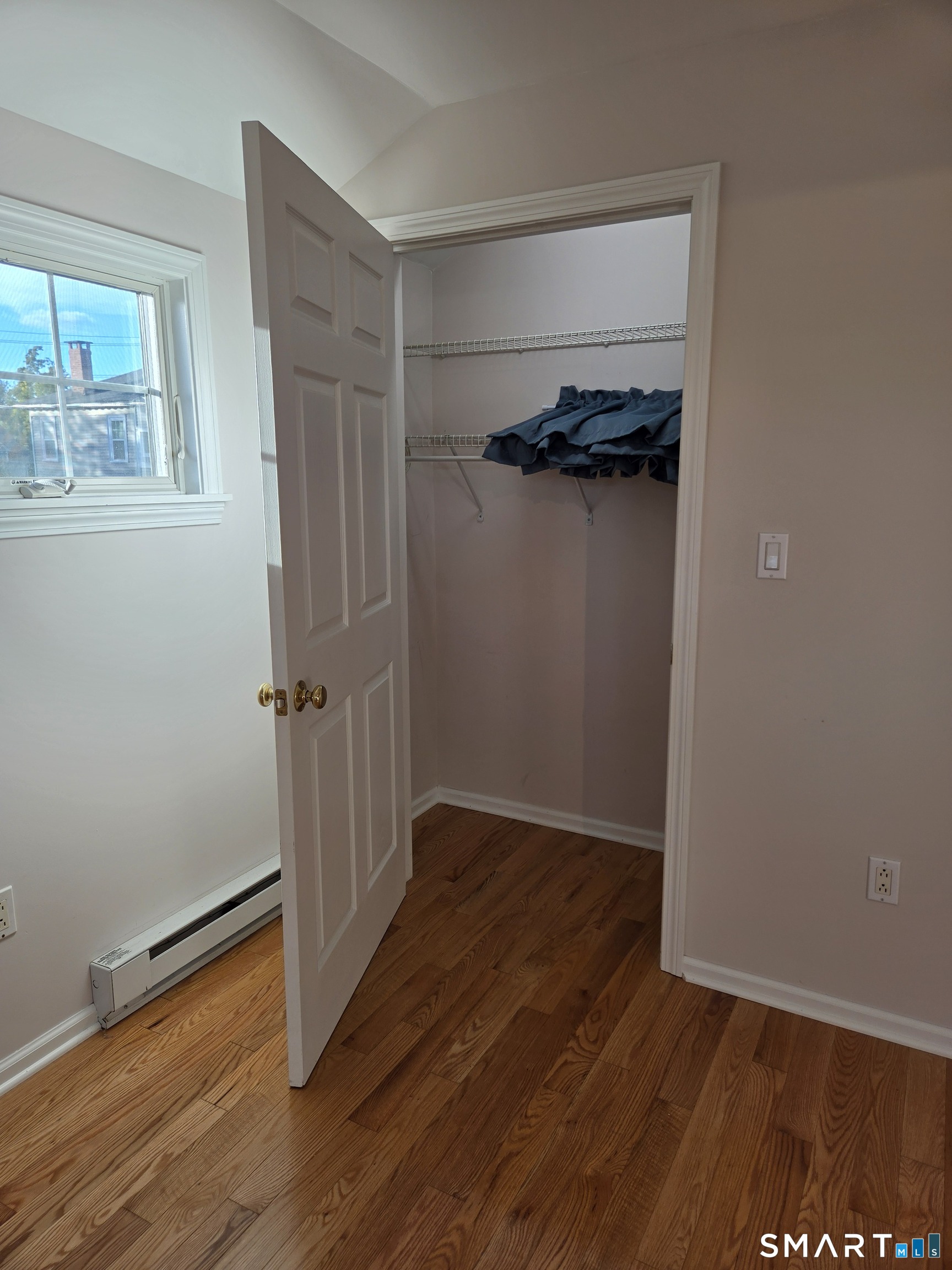 35 1/2 Lafayette Street Norwich CT 06360