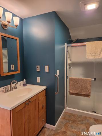 35 1/2 Lafayette Street Norwich CT 06360