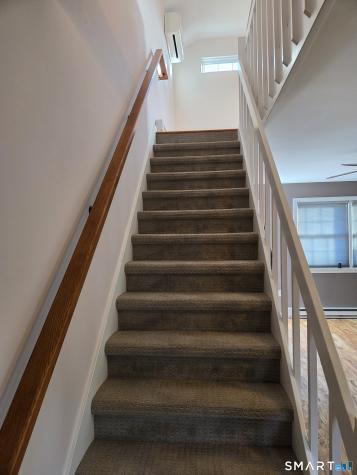 35 1/2 Lafayette Street Norwich CT 06360