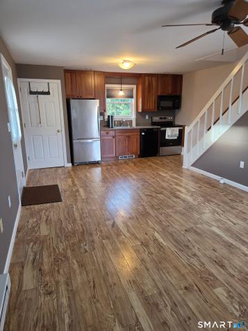 35 1/2 Lafayette Street Norwich CT 06360