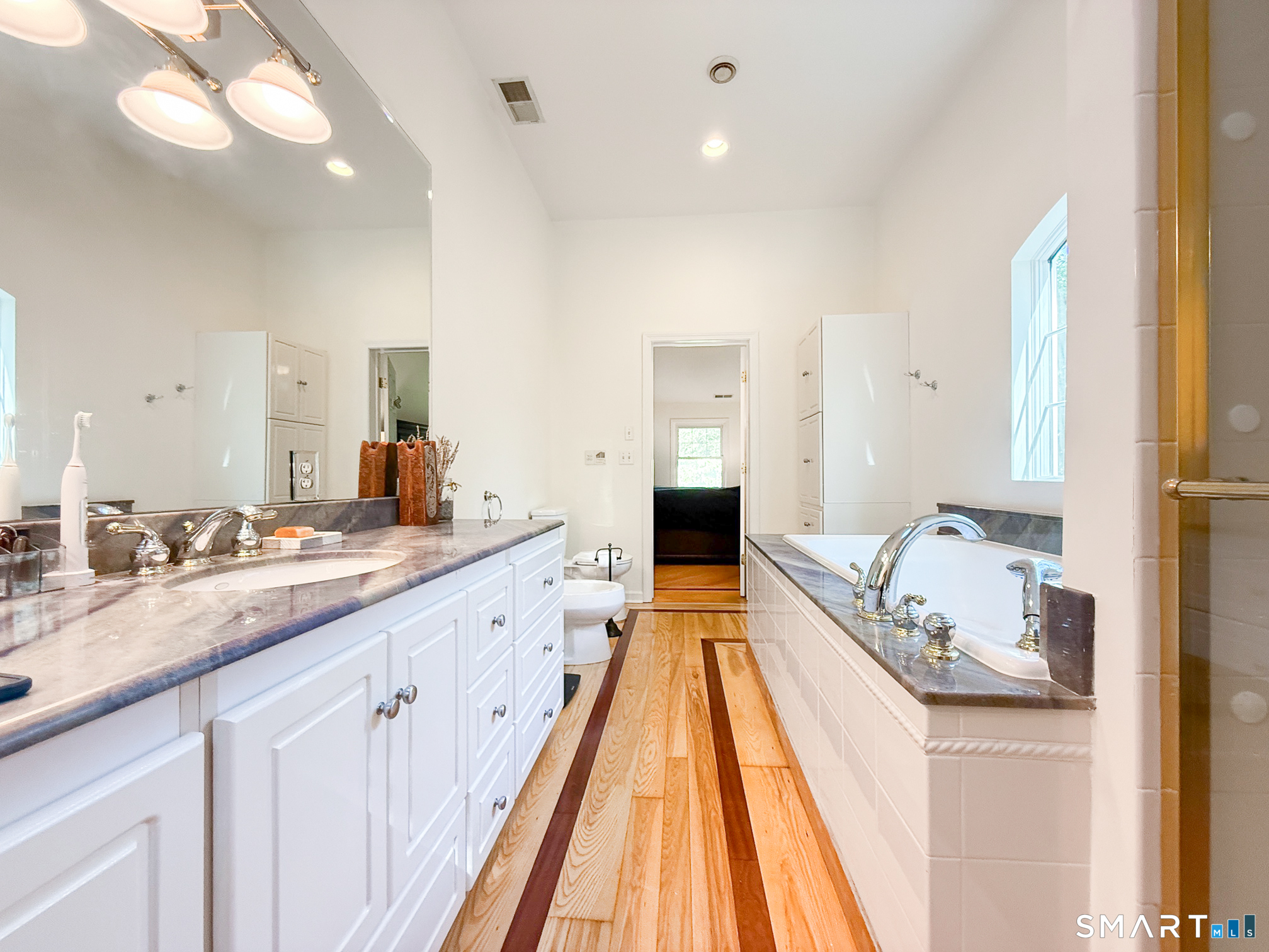 65 Lockwood Lane Greenwich CT 06870