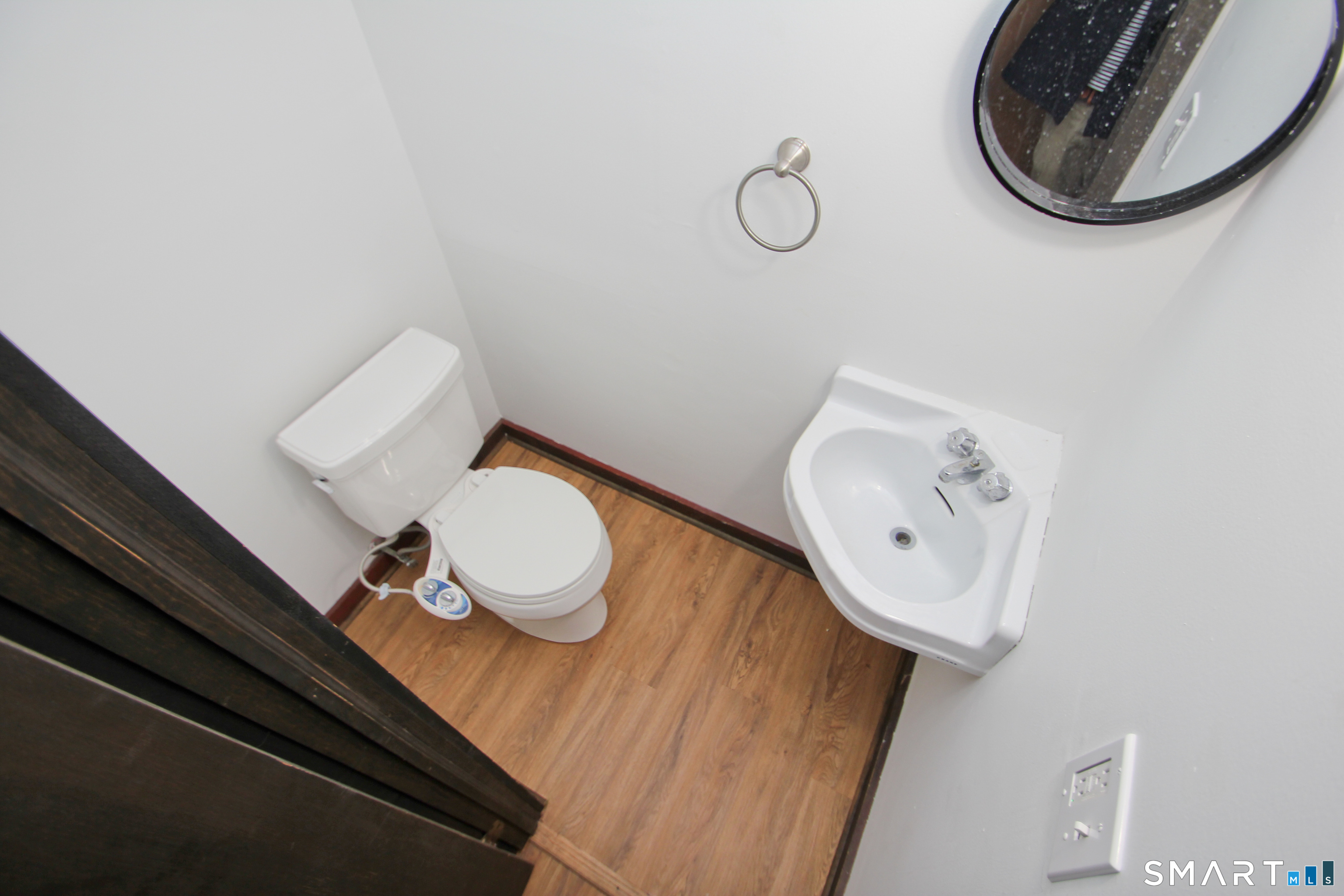 29 Salmon Run Suffield CT 06078