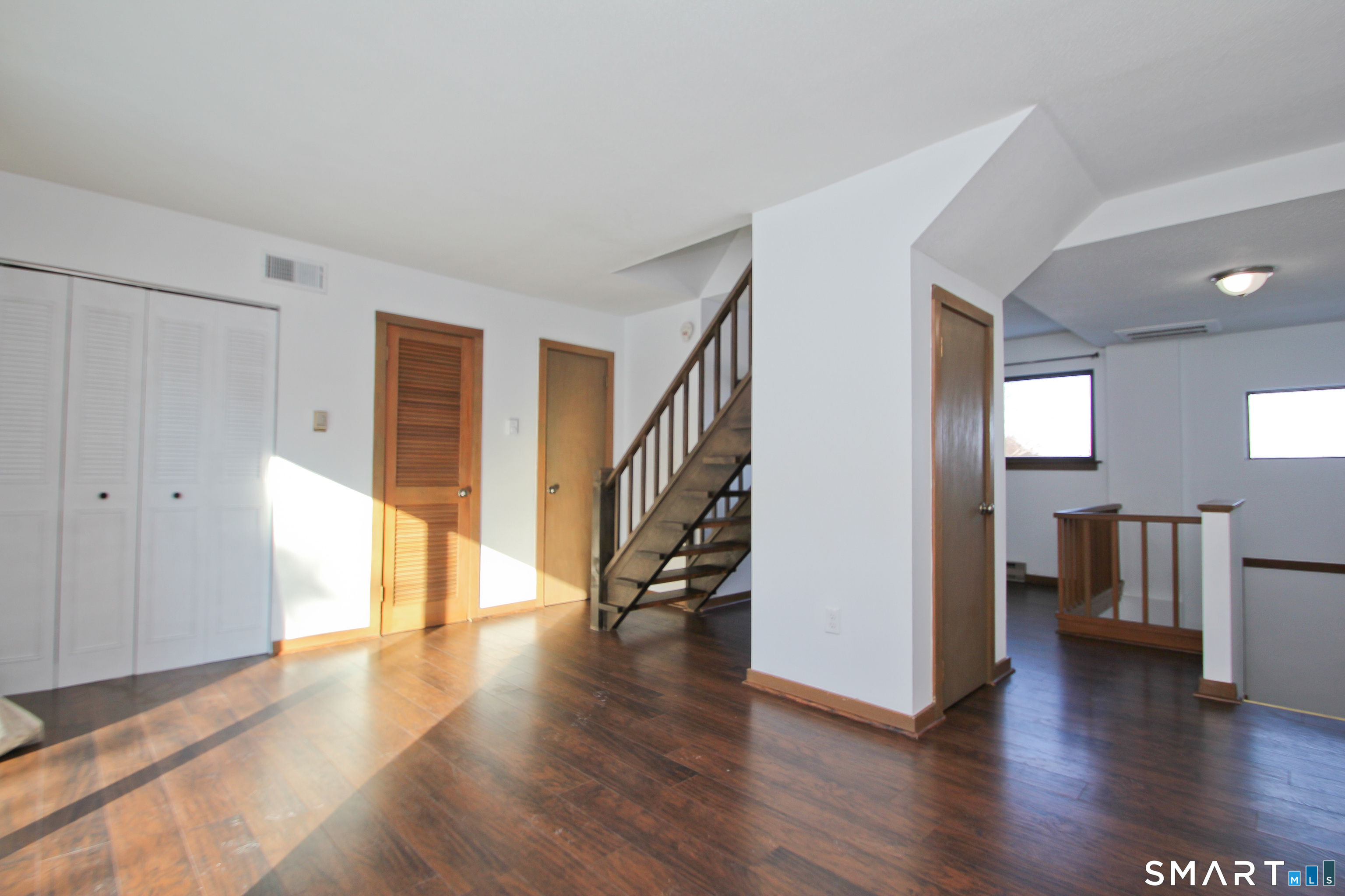 29 Salmon Run Suffield CT 06078