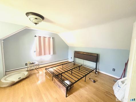 2 Tunxis Street Farmington CT 06032