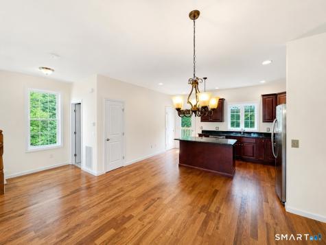 8 Old Oak Drive Brookfield CT 06804
