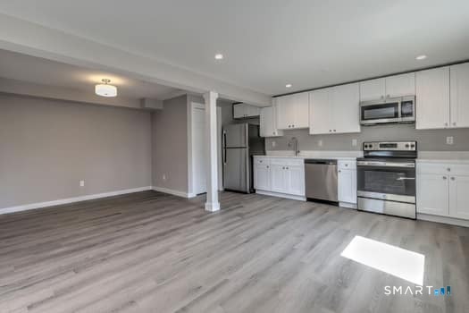 32 Portland Avenue Redding CT 06896