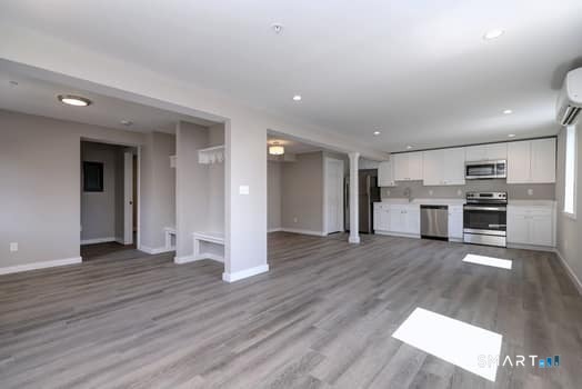 32 Portland Avenue Redding CT 06896
