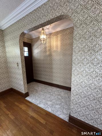 10 Erin Street Middletown CT 06457