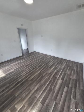 15 Walnut Street West Haven CT 06516