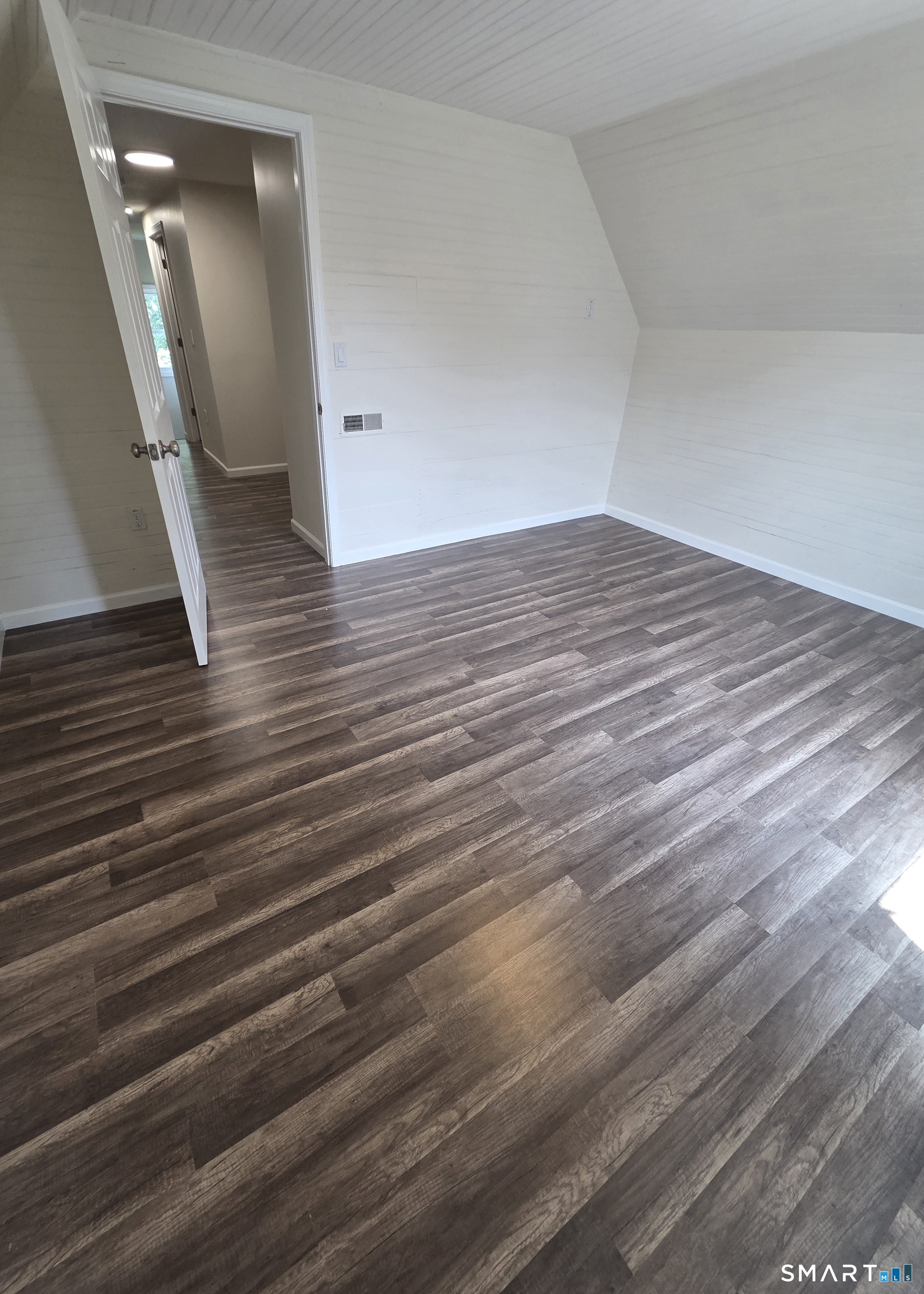 15 Walnut Street West Haven CT 06516
