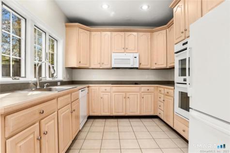 43 River Street New Canaan CT 06840