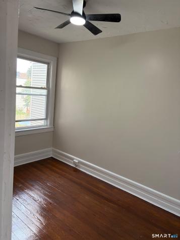 327 Dover Street Bridgeport CT 06610