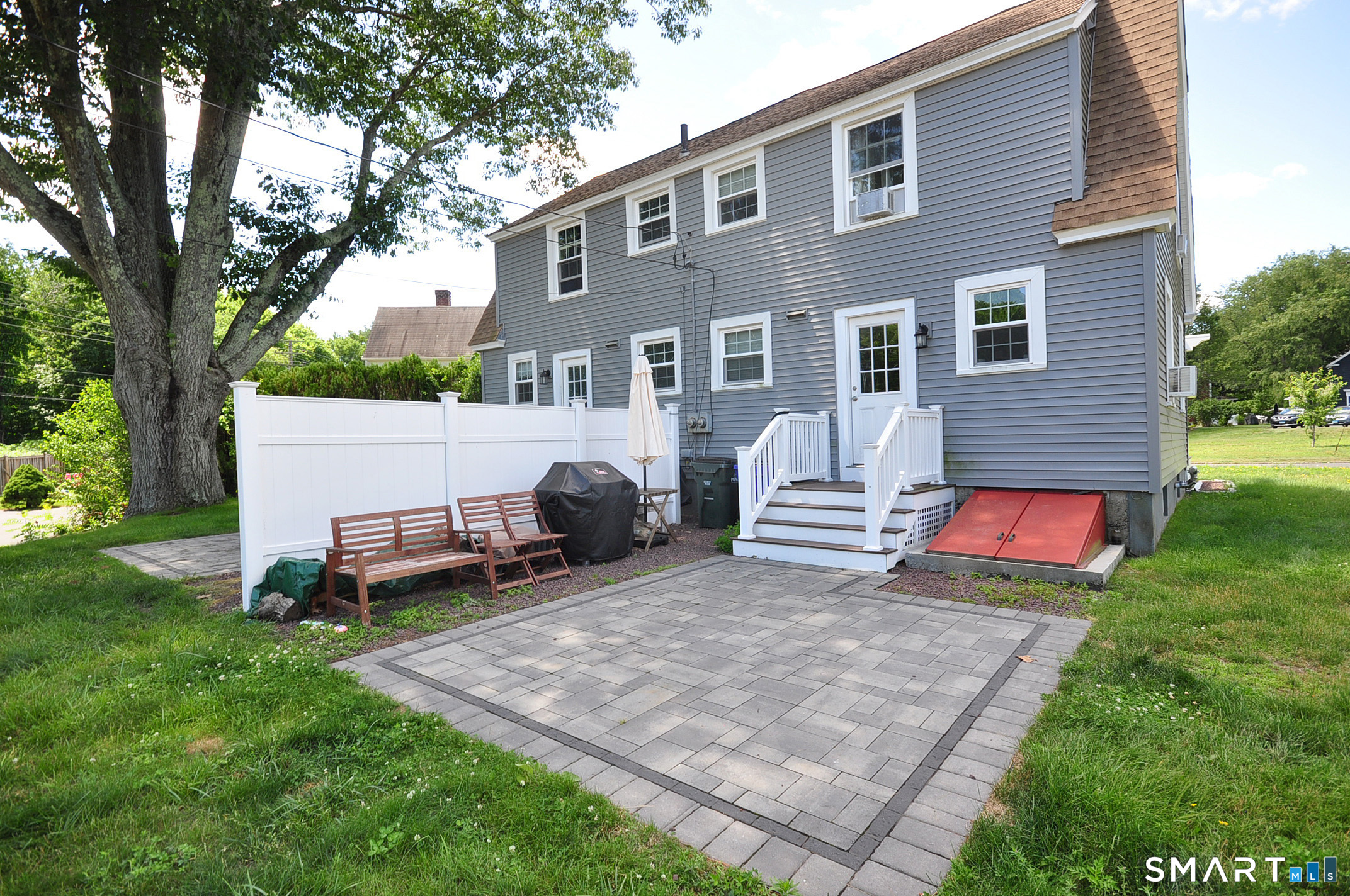 14 Hazelmeadow Place Simsbury CT 06070