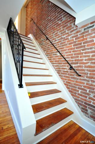 14 Hazelmeadow Place Simsbury CT 06070