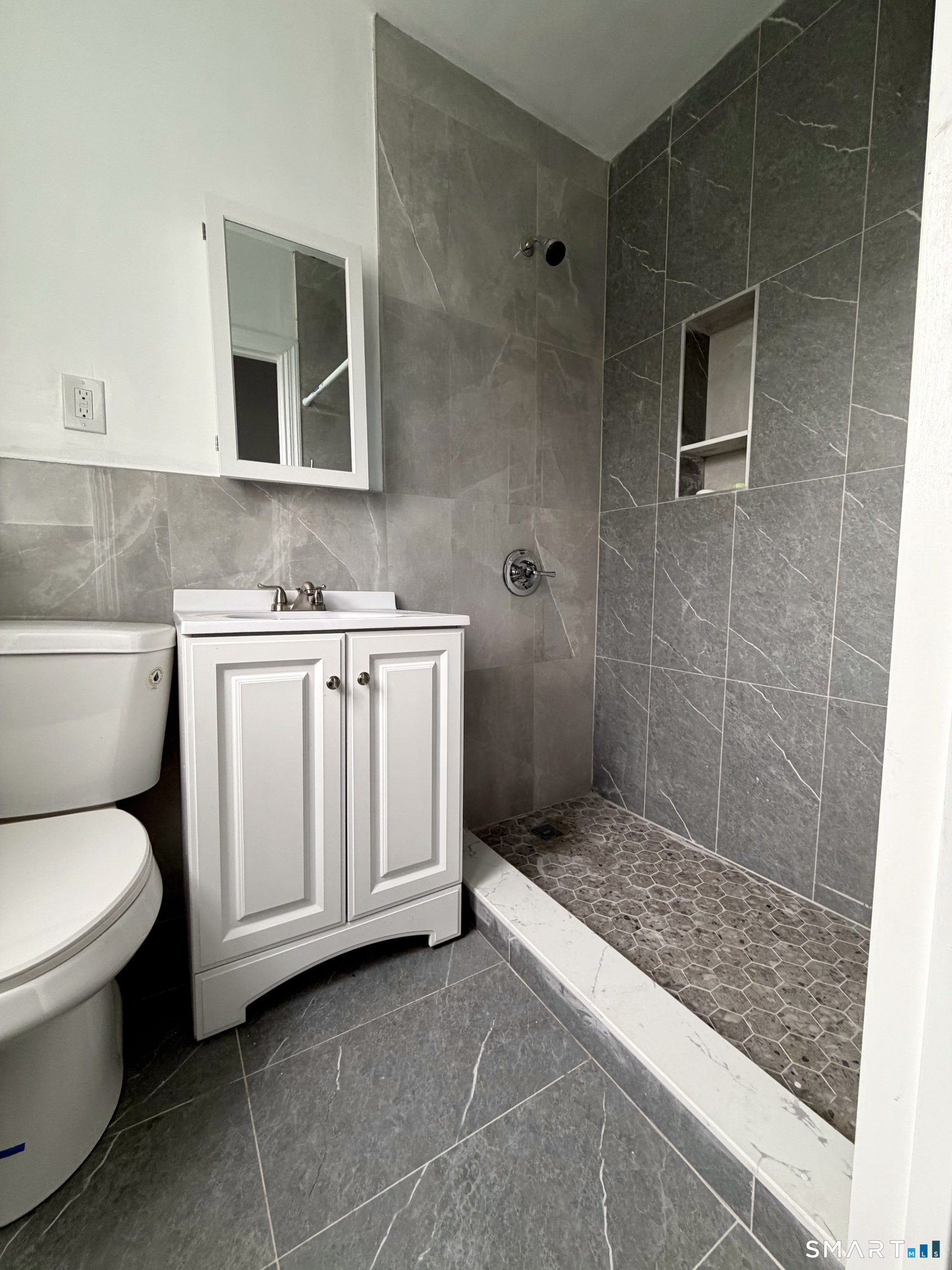 52 Clinton Avenue Bridgeport CT 06605