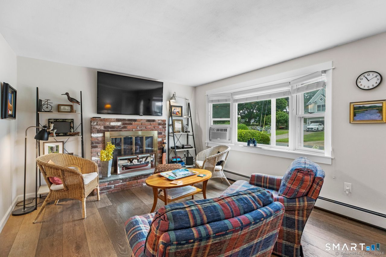 9 Sols Point Road Clinton CT 06413