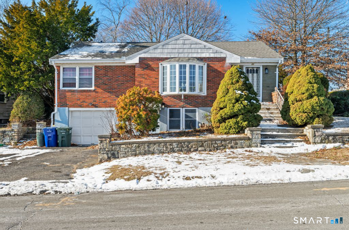 77 Alexander Avenue Bridgeport CT 06606