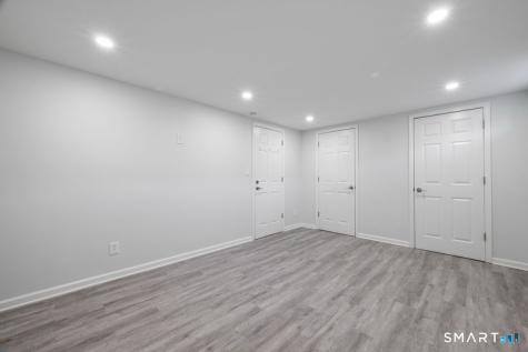 77 Alexander Avenue Bridgeport CT 06606